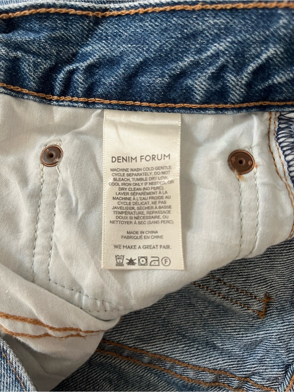 Aritzia  Denim Forum The Yoko High Rise Jean Short - Picture 7 of 10